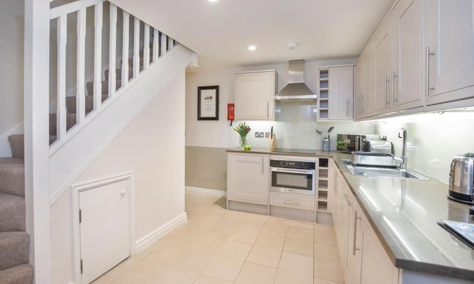 York Apartment | The Wesley