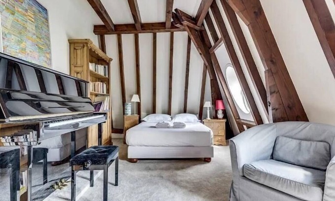 5th Arrondissement Apartment | The Wonder - duplex & quiet - piano -Latin Quarter