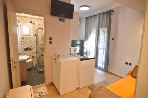 Kastoria Apartment | Theo Studio Lake View Escape