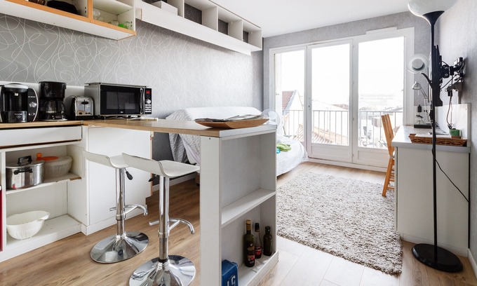 Saint Michel Apartment | Thierry's Flat Studio Saint michel station