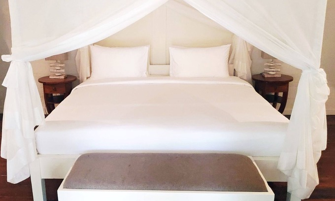 Sanur Cottage | This 3-star hotel offers room service and a concierge service.