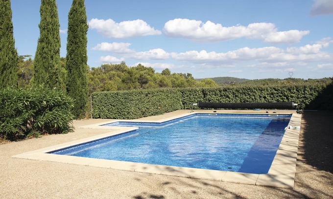 Aigne House | This beautiful vacation home with private pool in La Prade (Aigne) in Hérault, Occitanie, has a spac