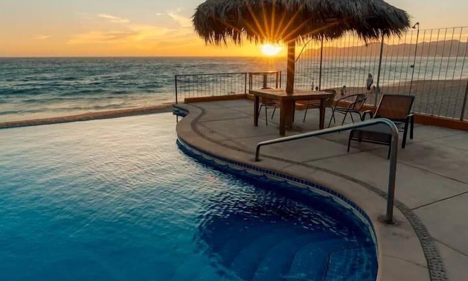 Barra de Navidad Condo | This condominium is a 2 bedroom(s), 2 bathrooms, located in Barra de Navidad, Jalisco.
