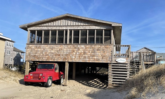 Buxton Cottage | This heavenly beach cottage Sea Escape is just steps from the ocean!