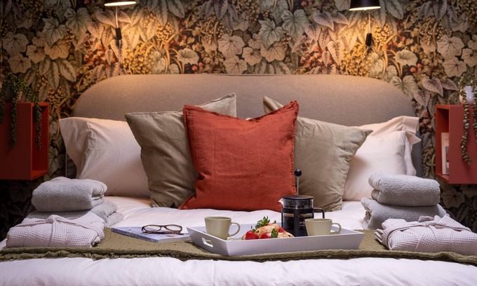 New Forest District Cottage | This hideaway for two boasts a VIP postcode