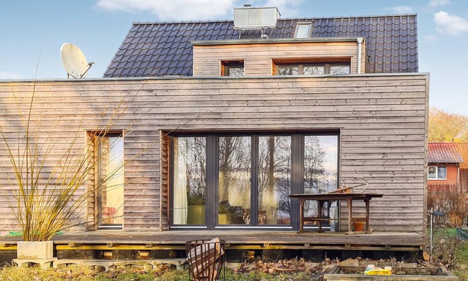Nisdorf House | This is a great vacation home with sea view and stylishly designed interior.