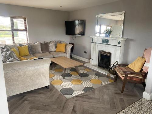 Lisnagunogue Apartment | Thornstown Gate Cottage