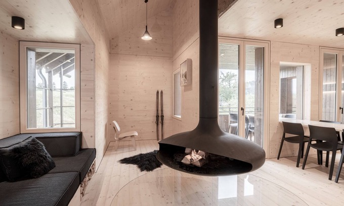 Rieden am Forggensee House | Three-Bedroom House with Fireplace (Chalet Louise)