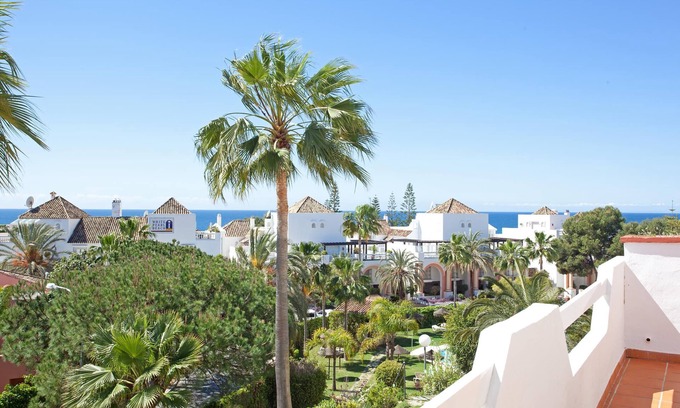 Nikki Beach Apartment | Three bedroom apartment close to Elviria beach