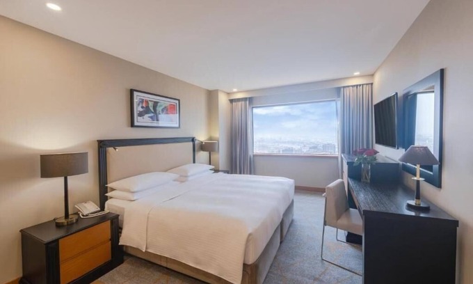 Deira Apartment | Three Bedroom Apartment Near Gold Souk By Luxury Bookings