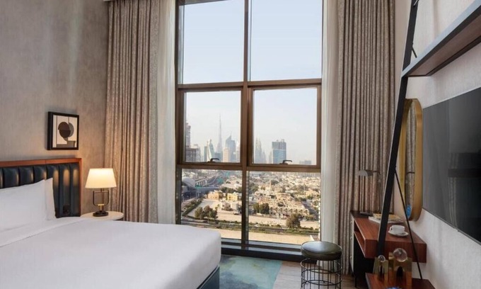 Al Mankhool House | Three Bedroom Apartment Near Gymnation Bur Dubai By Luxury Bookings