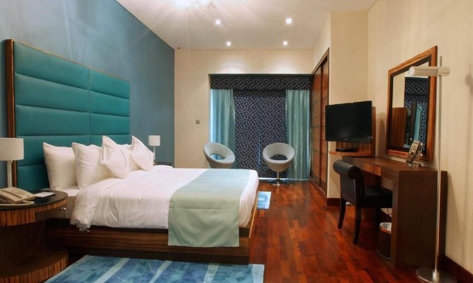 Al Wasl House | Three Bedroom Apartment Near Business Bay Metro