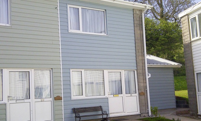 Pembroke Cottage | Three Bedroom Holiday Home On Beautiful Pembrokeshire Coast