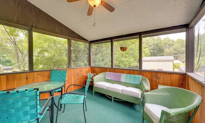 Lake George House | Three Family Lake House in Queensbury!