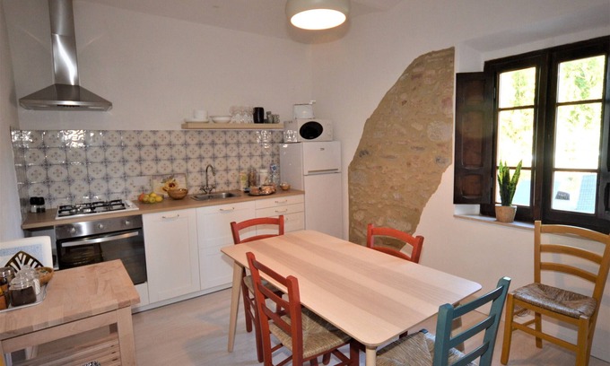 Volterra House | Three-room country apartment with pool