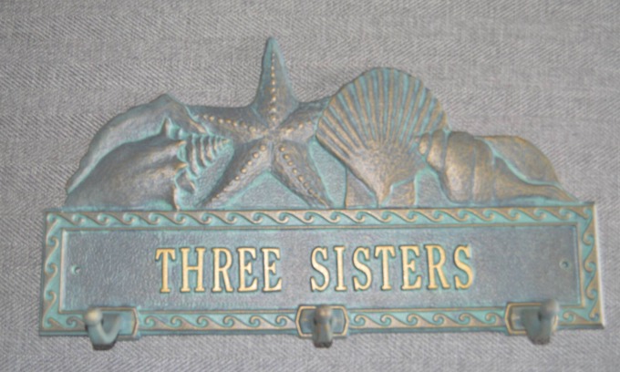 Navarre Beach House | Three Sisters (aka Alflaky)~Oceanfront~End unit~Elevator~Kayaks~Newly Decorated!