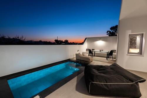 Perissa Villa | Thrilling Santorini Villa Villa Gauche 2 Bedrooms Furnished Sun Terrace With Private Heated Pool Perissa
