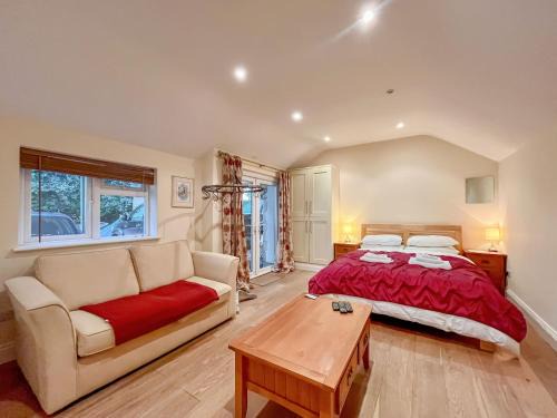 Painswick House | Tibbiwell Lodge
