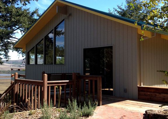 Inverness House | Tide View on Tomales Bay
