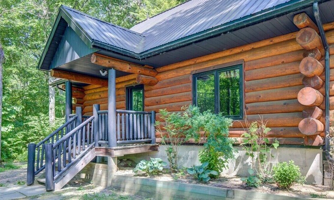 Waltham Cottage | Tiger Lodge LogHouse