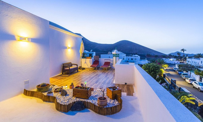 Yaiza Bed & Breakfast | Timanfaya Casa Rural