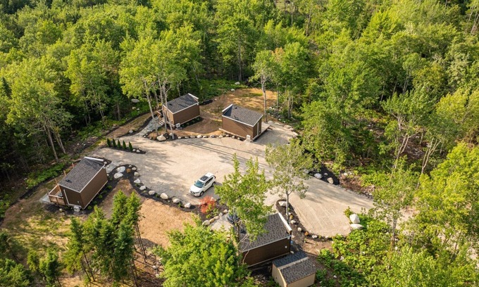 Chester Ski Chalet | Tiny home in Chester Nova Scotia. Hosted by Dordean Suites