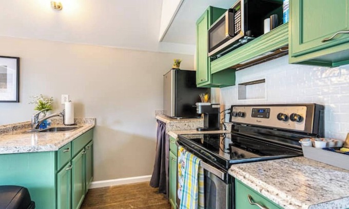 Madison House | "Tiny house" at Fairhaven