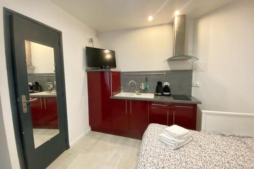 Dieppe Apartment | Tiny Nest 42