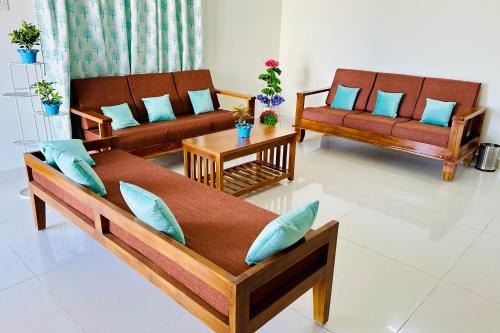 Tirupati Apartment | Tirupati Homestay-Free Break fast- Ragunatha Resorts - 3BHK AC Apartments - Flyover to Alipiri gate - WiFi - Android TV - - Easy access to visit all Temples