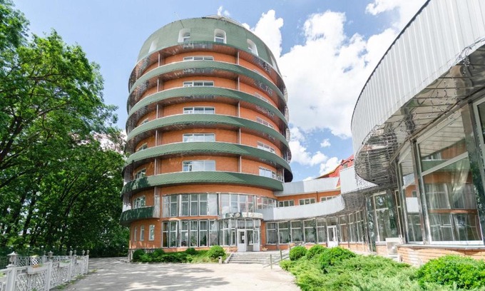 Petropavlivs'ka Borshchahivka Hotel | Tisa Hotel