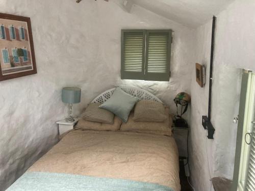 Dent Apartment | Tizzers Wash house