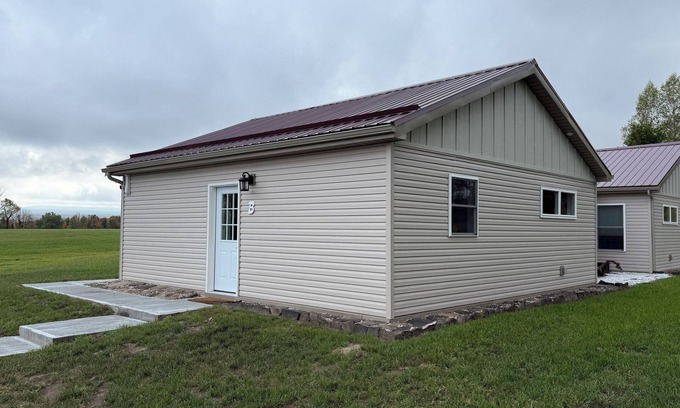 Ellenburg Depot Bed & Breakfast | TKW Farms 361B Four Season B&B. Pet Friendly
