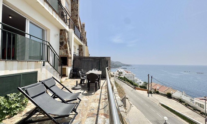 Almadraba-Canyelles Villa | TM. Semi-detached house with incredible sea view and community pool.
