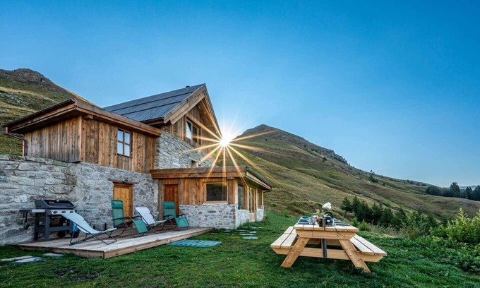 Orcieres Ski Chalet | To complete