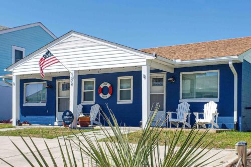 Atlantic Beach House | Toes in the Sand Unit B