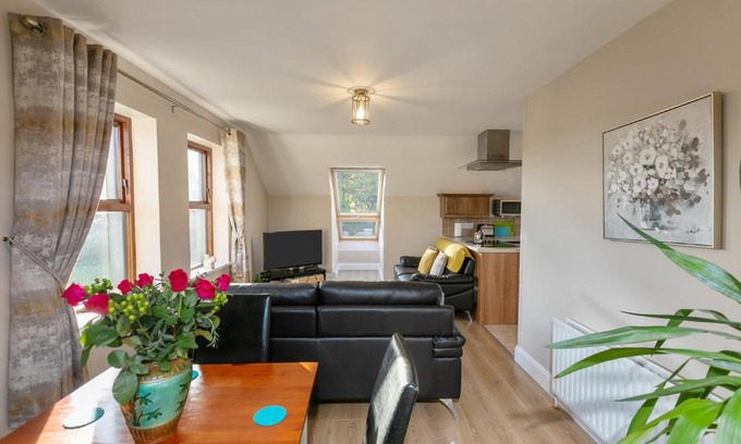 Newcastle Apartment | Tollyrose Loft apartment