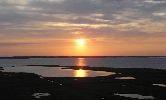 Midtown Ocean City Condo | Top Floor, Bayfront, 3 BR, 3 BA Unit, Beautiful Sunsets