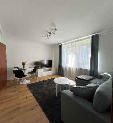 Berg Apartment | Top Lage & Komfort in Stuttgart - Nähe Neckarpark
