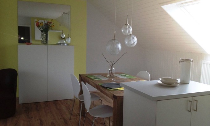 Am Homburg Apartment | Top loft apartment - 2.4 km center, green and quiet - bus 150 m