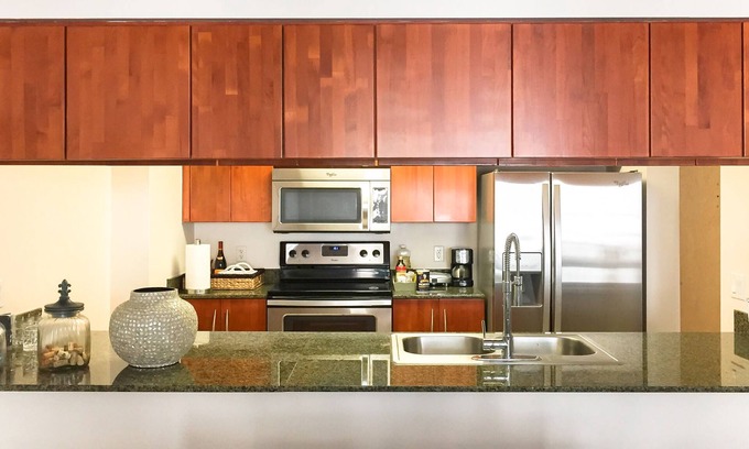 Brickell Apartment | Top Stay Miami - Gold@Brickell + Free Parking