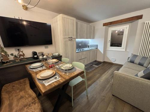Montese Apartment | Torre Antica Montese appartamento 1