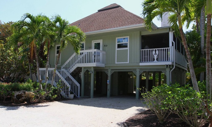 Captiva House | Totally updated. All outstanding reviews.