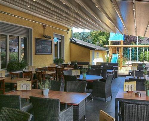 Lohmar Hotel | TOUCH DOWN Motel