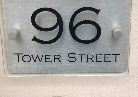 Belfast House | Tower Street Treasure