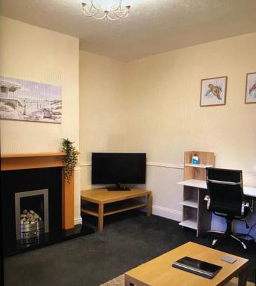 Blyth Apartment | Town centre stay Northumberland FREE WIFI AND CLOSE TO BEACH