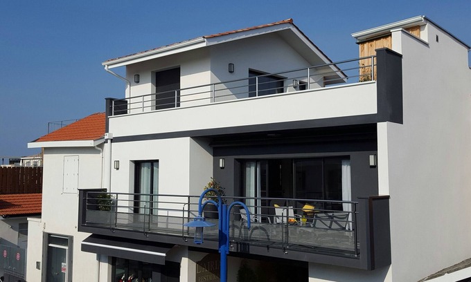 Andernos-les-Bains House | Town house "Les Balcons du Bassin" classified 4 * furnished tourism