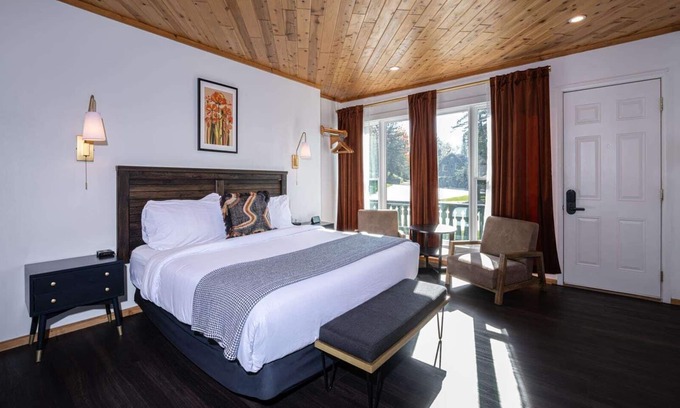 Lake Placid Condo | Town House Lodge offers the best of the Adirondacks