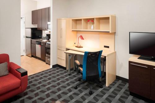 Columbus Hotel | TownePlace Suites Columbus