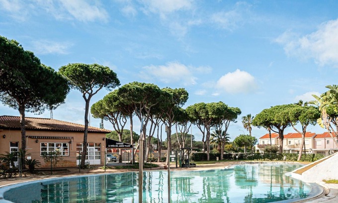 Poblado Sancti Petri House | Townhouse in Chiclana near La Barrosa beach