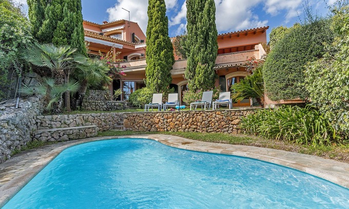 Pollensa Ski Chalet | Townhouse with pool and mountain views, just 5 minutes from Pollensa downtown